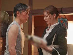 Hãy dang rộng chân và tận hưởng thời gian vui vẻ - Phát video trực tuyến HD